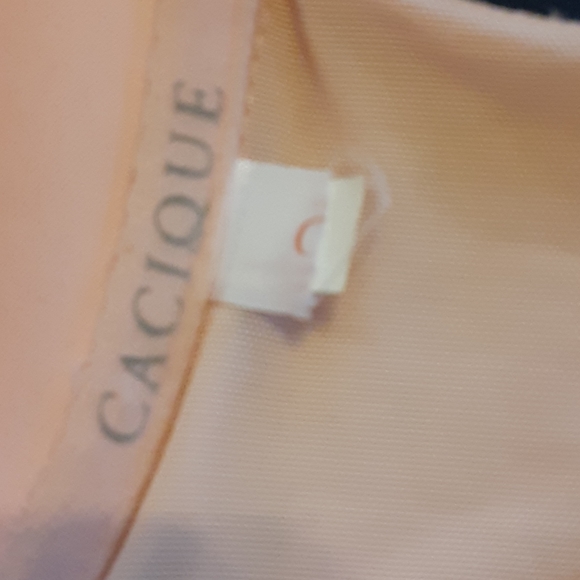 Racer back 40 DD or F new condition front clasp